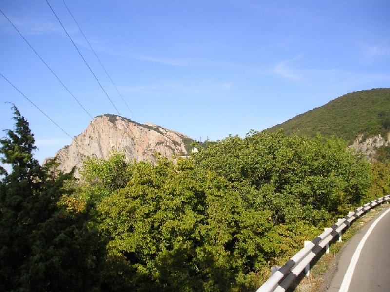 Крым, Форос, дорога к Храму Воскресения Христова 